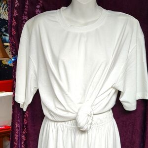 Epix 80's vintage oversized set. This brand sells basics for people to print